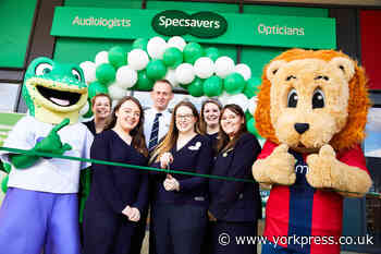 Specsavers store opens at Vangarde