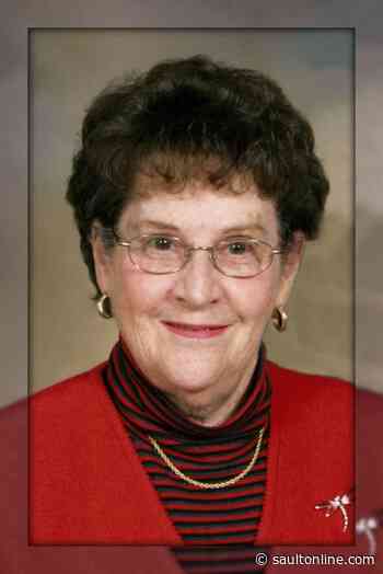 MANTHA, Irene Jean (nee Holunga)