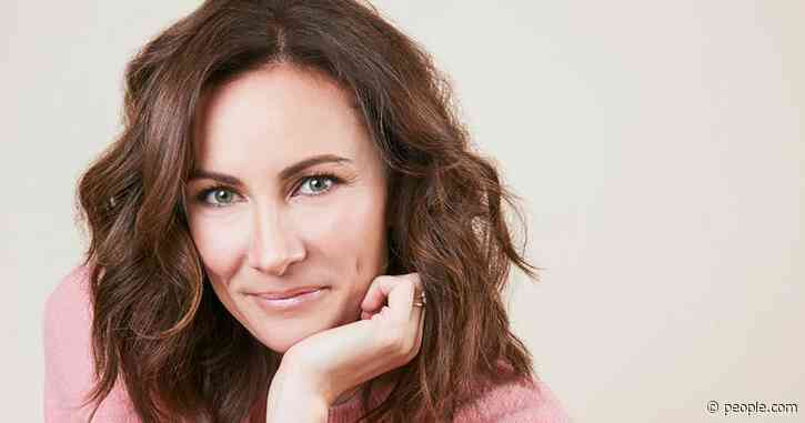 Tony Winner Laura Benanti Combats 'Mom Judgment' in a Hilarious New Board Book for Mothers