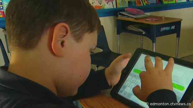 'Students are expected to stay home': Alberta schools, daycares to close over COVID-19