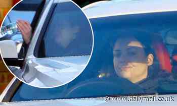 Shona McGarty is she is seen for the first time without her engagement ring