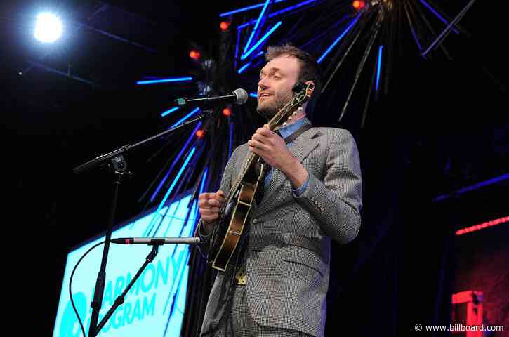‘Live From Here’ Kicks Off Virtual Concerts With Chris Thile’s Wilco Cover