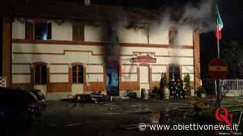 VALPERGA – Un incendio distrugge il bar della stazione (FOTO E VIDEO) | ObiettivoNews - ObiettivoNews
