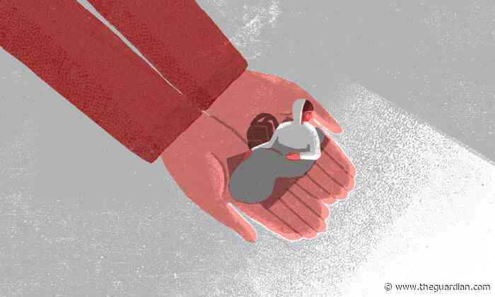 ‘Bank accounts are crucial’: the ex-rough sleeper helping Brighton’s homeless get back on their feet