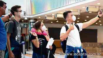 Los turistas recorren Buenos Aires como si no hubiese Covid-19 - La Capital (Rosario)