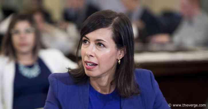 The FCC should send Wi-Fi hotspots to schools to close the homework gap