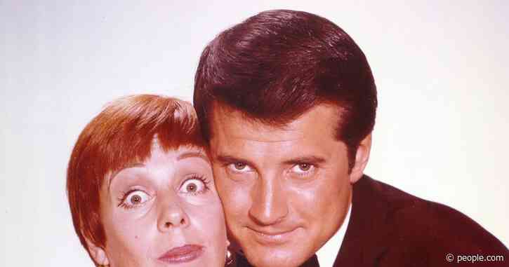 Carol Burnett Remembers Late Costar Lyle Waggoner: 'He Was Funny, Kind and Multi-Talented'
