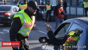 Coronavirus: European Union seals borders to most outsiders