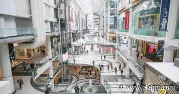 This is what it's like at the Toronto Eaton Centre as stores begin to shut down - blogTO