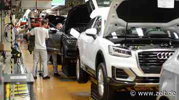 Katastrophenfall: Bayern schützt Wirtschaft mit zehn Milliarden Euro - ZEIT ONLINE