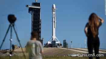 Amid pandemic, SpaceX launches another batch of Starlink satellites