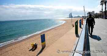 Spain closes ALL hotels as Brit holidaymakers told to get home