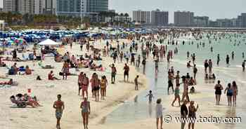 Florida governor refuses to shut down beaches amid spread of coronavirus