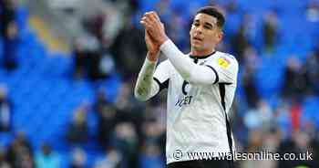 Swansea City and Wales youngster Ben Cabango signs new deal