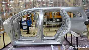 Ford, GM to close North American factories over COVID-19