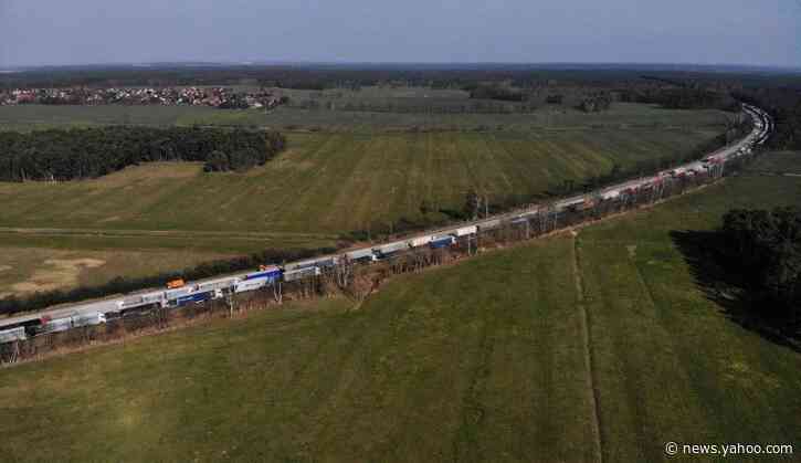 EU struggles to unlock borders hit by coronavirus curbs