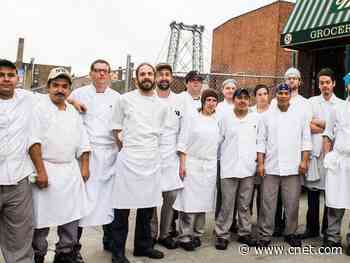 Celeb chefs just launched a petition to save the restaurant industry     - CNET