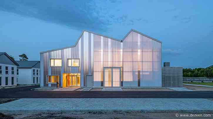Behnisch Architekten clads energy laboratory in translucent polycarbonate