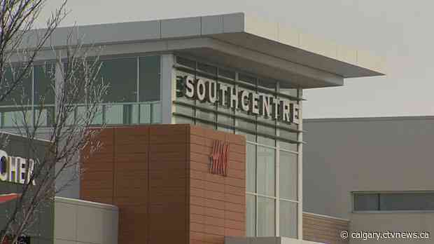 Southcentre Mall issues warning after worker contracts presumptive case of COVID-19