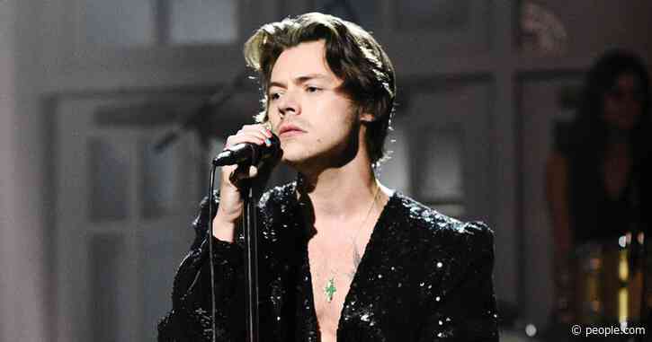 Harry Styles Learning Italian and Sign Language in Quarantine — and Pampering with Face Masks!