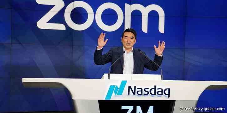 Cloud software companies like Salesforce and Zoom have a more flexible business model that might help them withstand any possible recession, experts say (CRM, ZM)