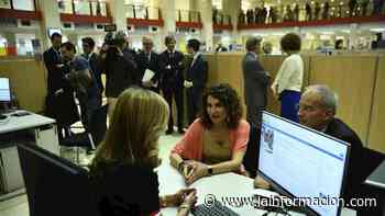 Montero lanza un salvavidas: 14 millones de declaraciones de renta salen a devolver - lainformacion.com