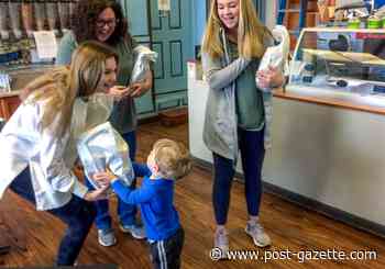 Let’s do lunch: Neighbors support those in need and local businesses