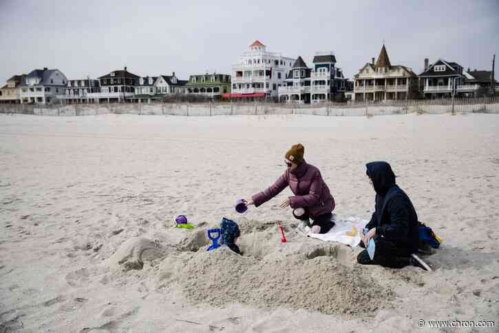 Fleeing virus for resort homes, some find welcome mat yanked