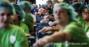 Why does Minnesota have one of highest rates of volunteering in the country?