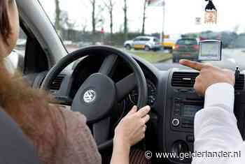 Ondernemer uit Elst snapt niet dat rijscholen les mogen blijven geven: ‘Alle scholen dicht, dus ook de rijschool’