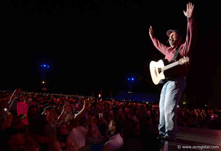 Garth Brooks, Trisha Yearwood taking requests to livestream during coronavirus shutdown