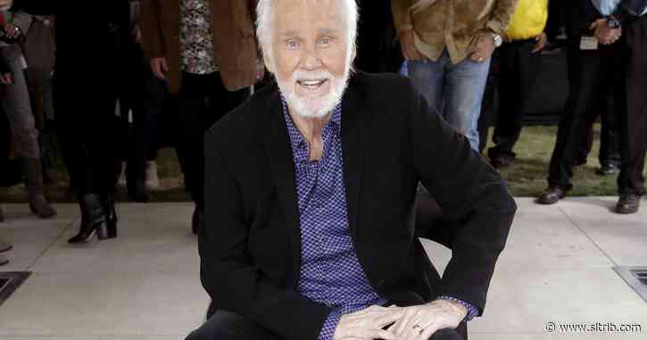 Crossover country superstar Kenny Rogers dies at 81