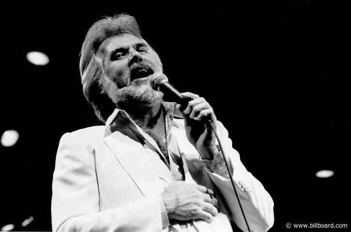 ‘Islands in the Stream,’ ‘The Gambler’ & More: Kenny Rogers’ Biggest Billboard Hits