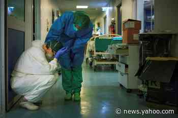 Italy's daily virus deaths climb to nearly 800