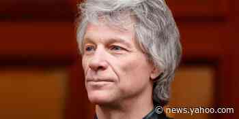 Jon Bon Jovi washes dishes to help feed the hungry amid coronavirus pandemic