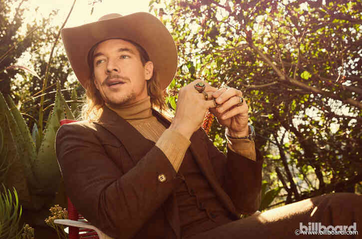 Diplo Takes on ‘Toilet Paper Challenge’ Inspired by the Coronavirus Pandemic: Watch