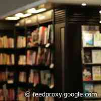 Waterstones Boss Finally Admits Staff Are In Danger And Closes Bookstores