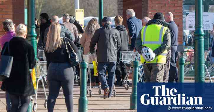 Morrisons and Aldi to put up checkout screens to protect staff