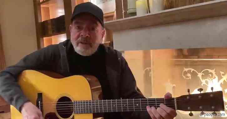 Neil Diamond Transforms 'Sweet Caroline' into Coronavirus PSA: 'Don't Touch Me / I Won't Touch You'