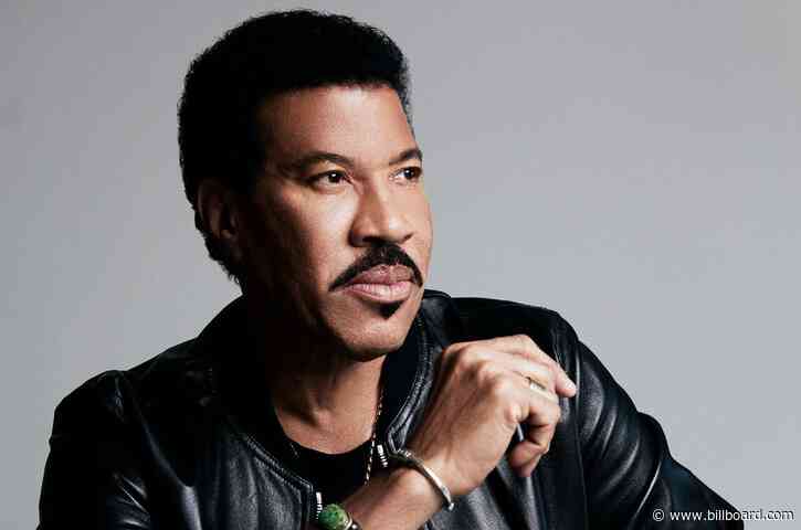 Lionel Richie Thinks We Should Revisit ‘We Are the World’ Amid Coronavirus Crisis