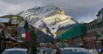‘We’re devastated’: COVID-19 dries up tourism industry, thousands laid off in mountain towns