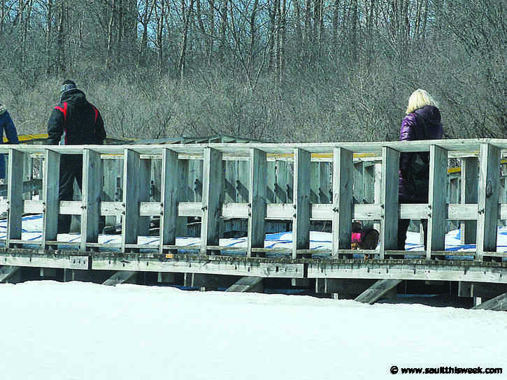 Visitors welcome despite Parks Canada closures
