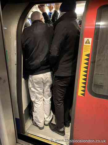 Hospital staff left 'anxious' after passengers fail to avoid tube travel