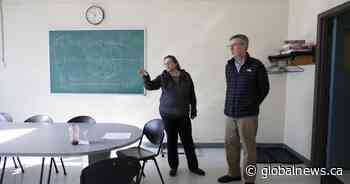 COVID-19 isolation, treatment centre for homeless opens in Ottawa - Global News