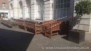 Coronavirus: Benches in Kingston cordoned off to encourage social distancing