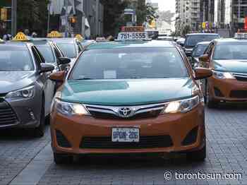 Taxi drivers face 'almost 100%' loss amid COVID-19 pandemic - Toronto Sun