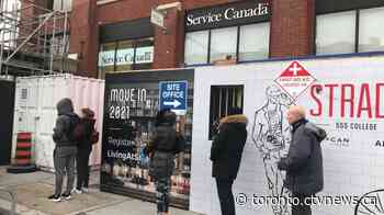 Unemployed workers line up at Service Canada to file EI amid COVID-19 pandemic