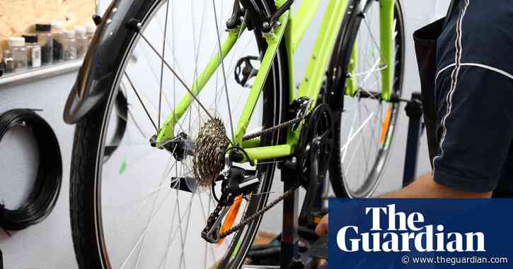 UK bicycle shops and repairers see a surge in business