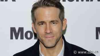 Ryan Reynolds, Shawn Mendes tweet #Plankthecurve videos after PM enlists celeb help in COVID-19 fight