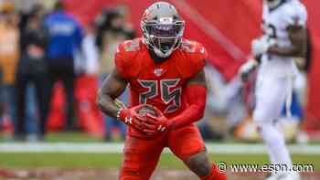 RB Barber signing 2-year, $3M deal with Skins